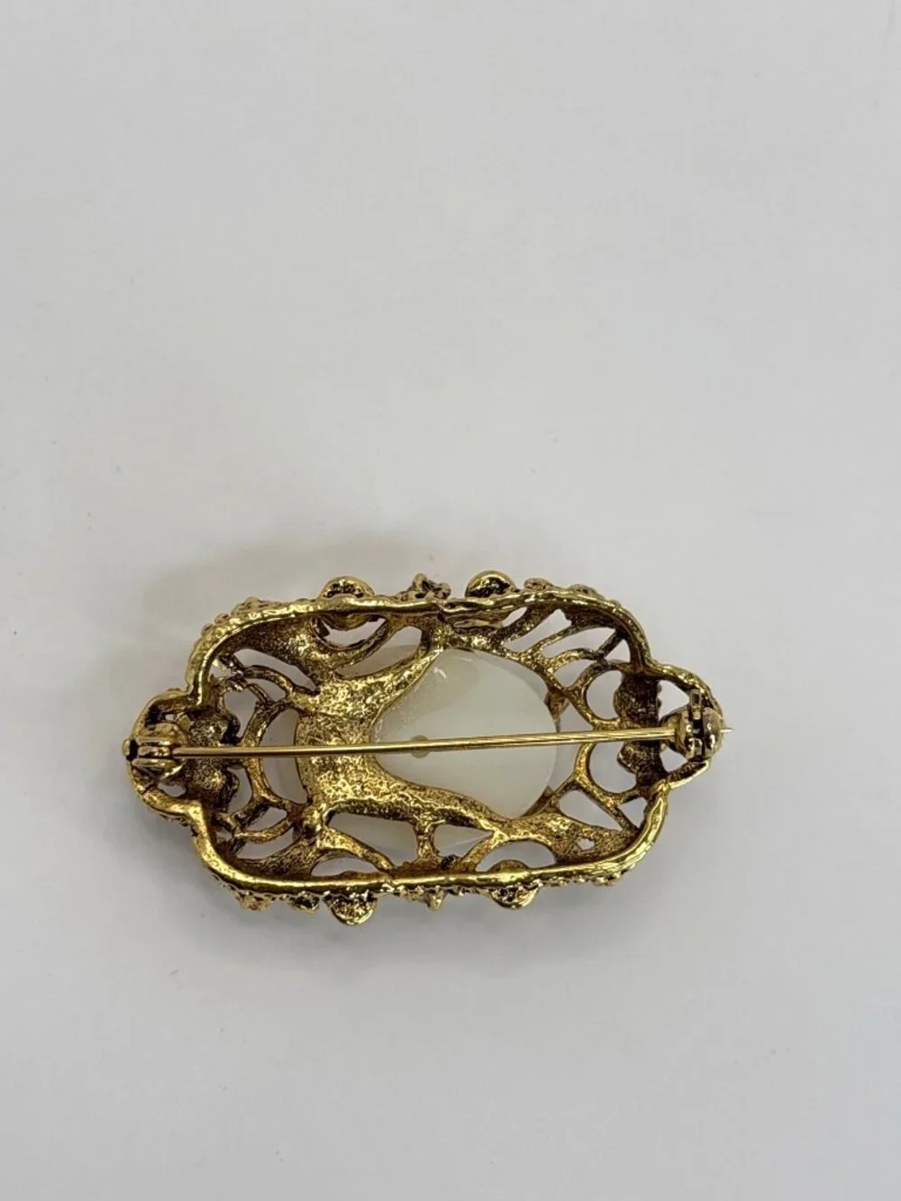 Vintage Gold Tone Victorian Style Faux Pearl Brooch Pin